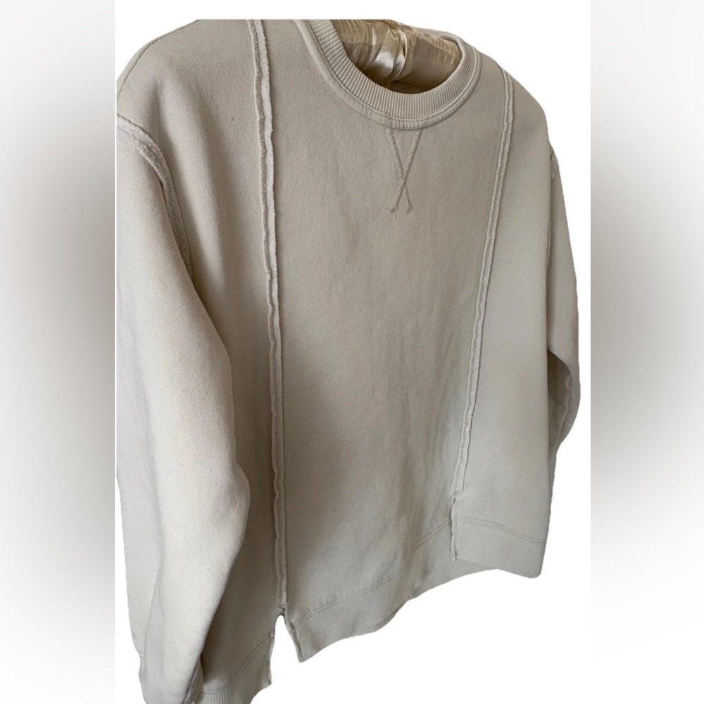 T&B Sweatshirt Girls Medium 8/10 Cream Exposed Seam Detail